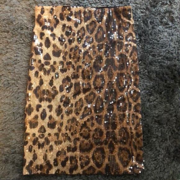 Skirt - Picture 3 of 3